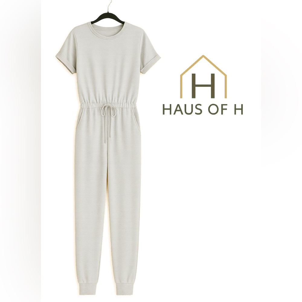 PrettyLittleThing Cream Short Sleeve Knit Jumpsuit